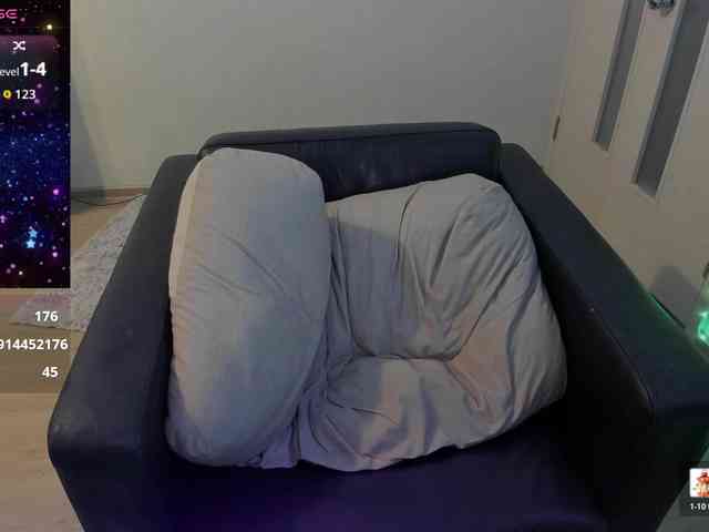 AlternativeGirl webcam