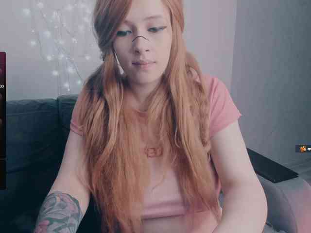 Polly_Wow webcam