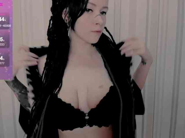 Polly_Jameson webcam