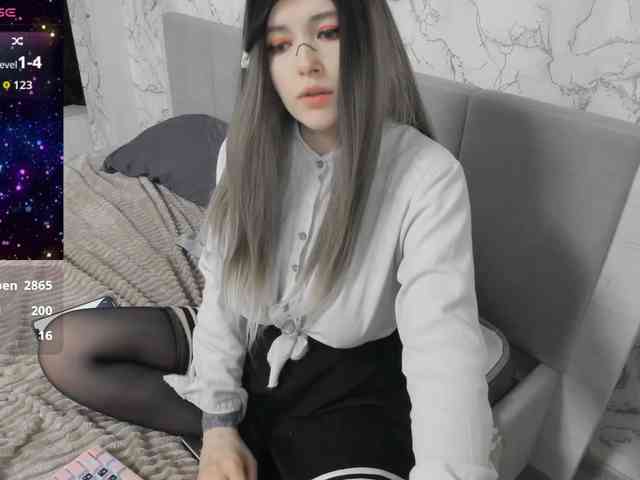 AlternativeGirl webcam