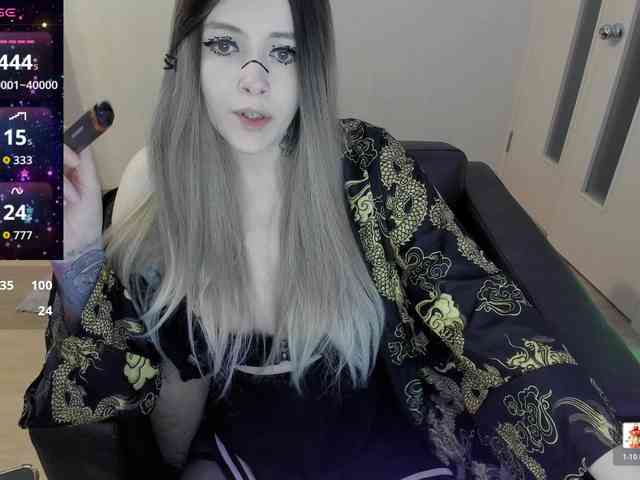 AlternativeGirl webcam