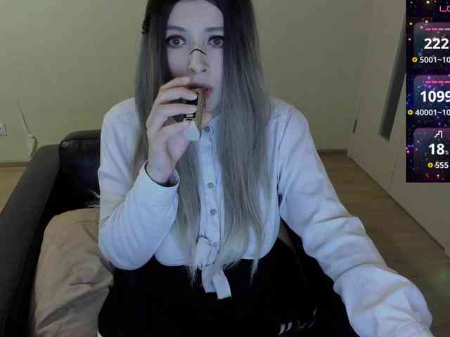 AlternativeGirl webcam