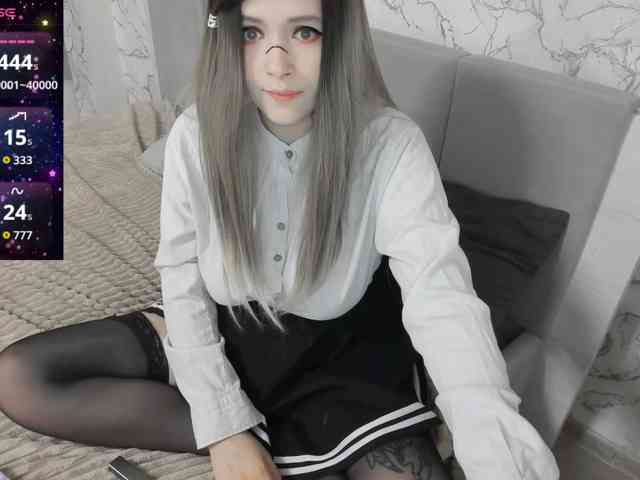 AlternativeGirl webcam