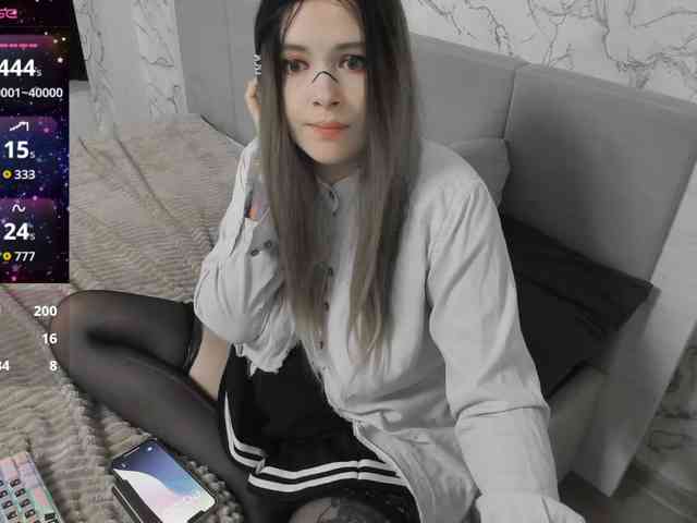 AlternativeGirl webcam