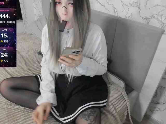 AlternativeGirl webcam