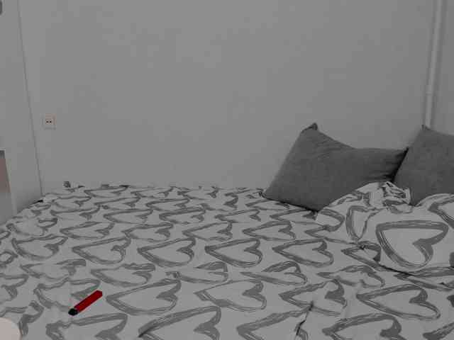 AlternativeGirl webcam