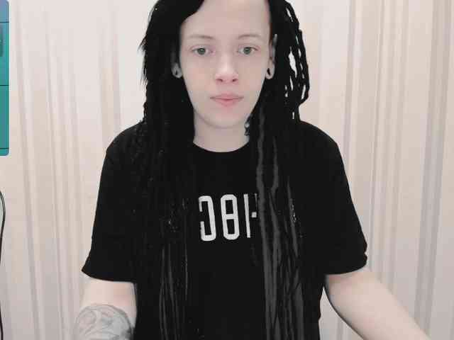 Polly_Jameson webcam
