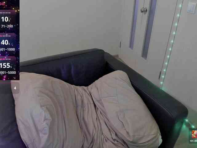 AlternativeGirl webcam