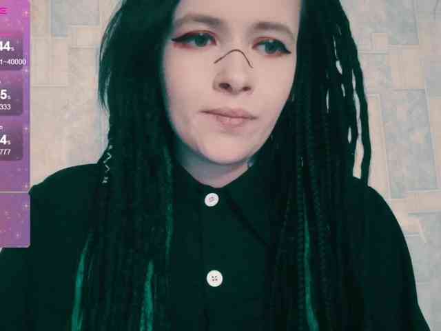 AlternativeGirl webcam