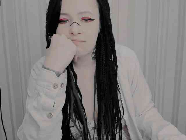 AlternativeGirl webcam