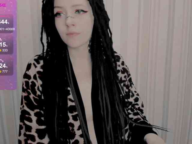 Polly_Jameson webcam