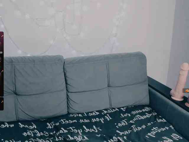 Polly_Wow webcam