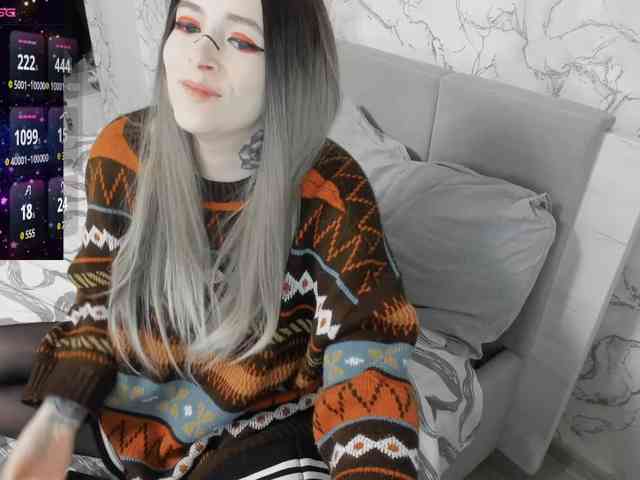 AlternativeGirl webcam