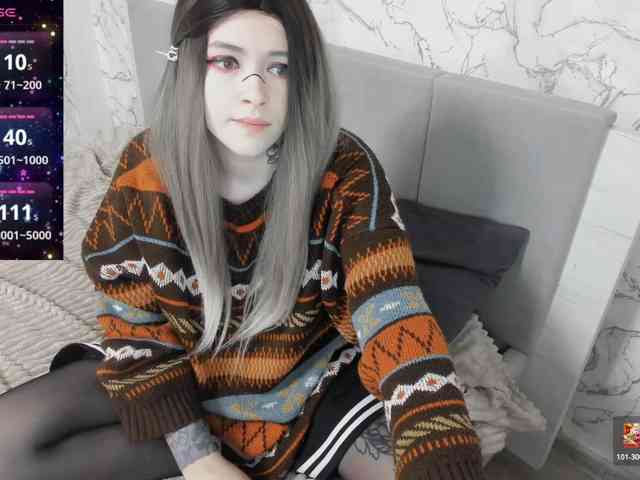 AlternativeGirl webcam