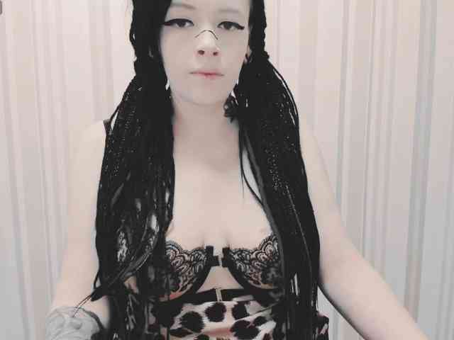 Polly_Jameson webcam
