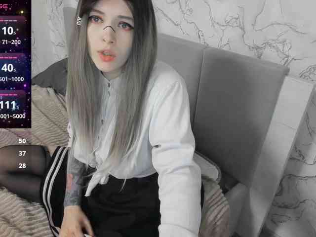 AlternativeGirl webcam