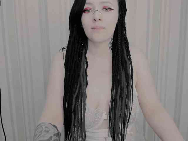 AlternativeGirl webcam