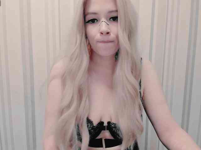 Polly_Jameson webcam