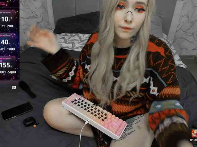 AlternativeGirl webcam