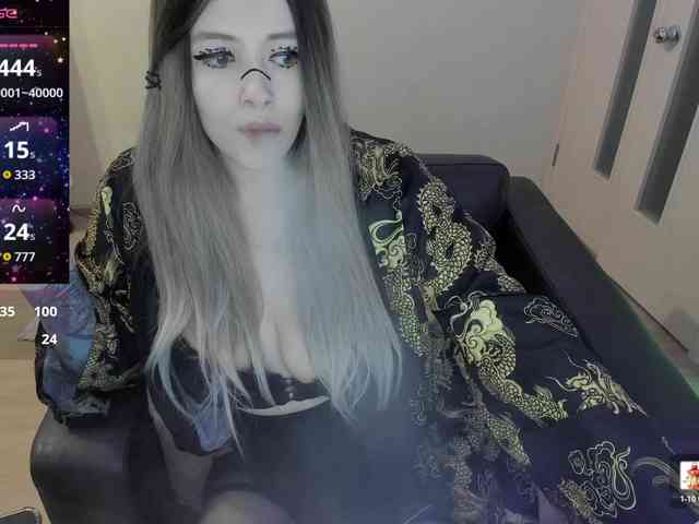 AlternativeGirl webcam