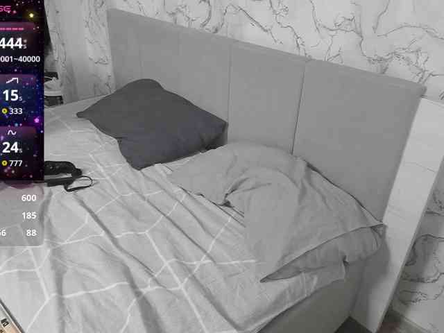 AlternativeGirl webcam