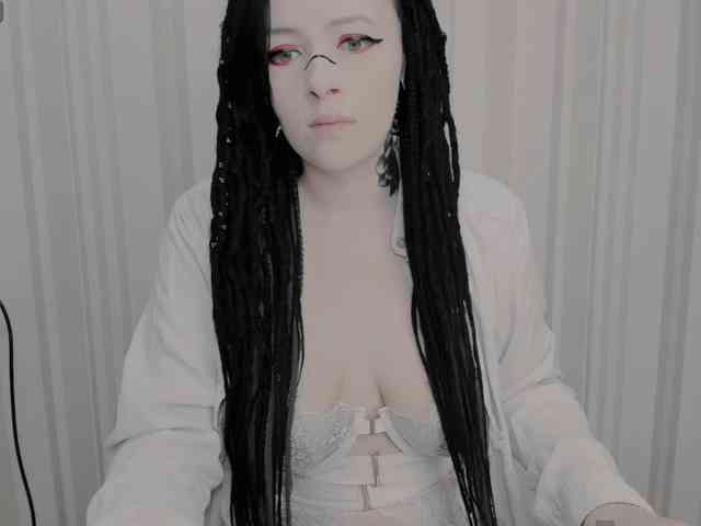 AlternativeGirl webcam