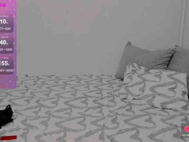 AlternativeGirl webcam