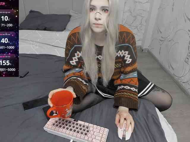 AlternativeGirl webcam