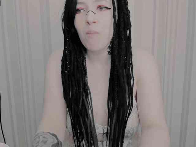 AlternativeGirl webcam