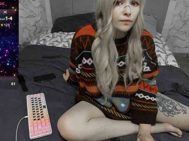 AlternativeGirl webcam