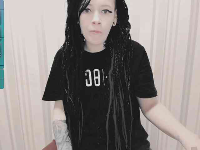 Polly_Jameson webcam