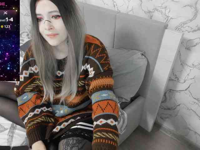 AlternativeGirl webcam