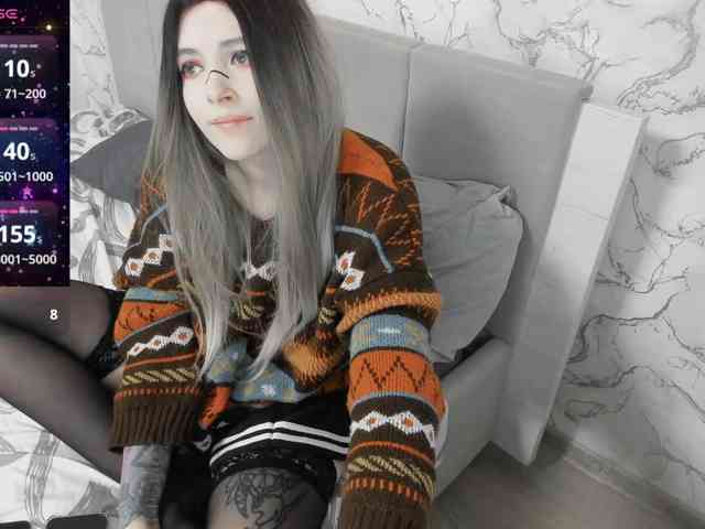 AlternativeGirl webcam