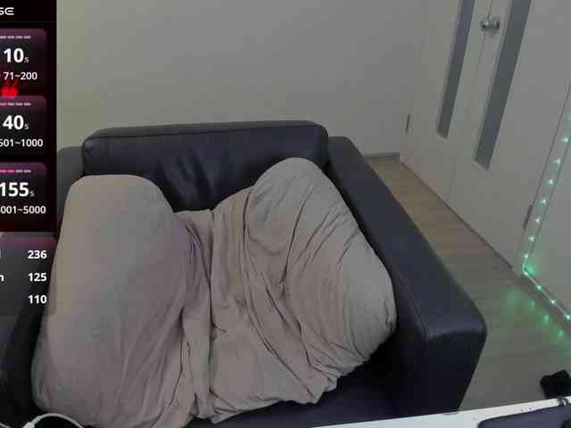 AlternativeGirl webcam