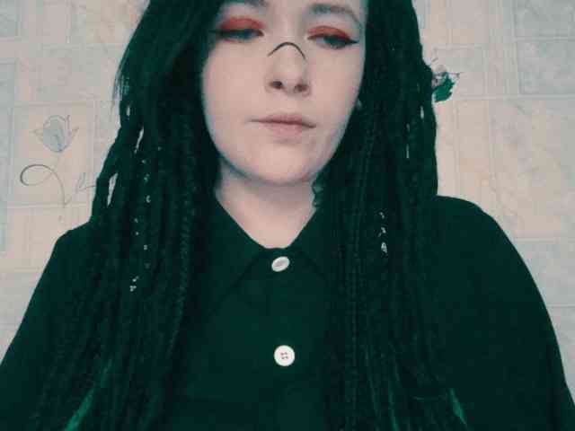 AlternativeGirl webcam