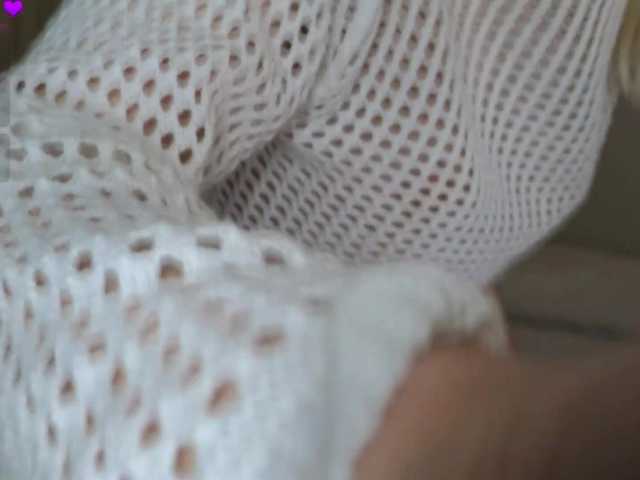 Bella-J on BongaCams 