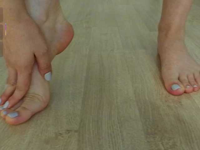 Bella-J's BongaCams show and profile