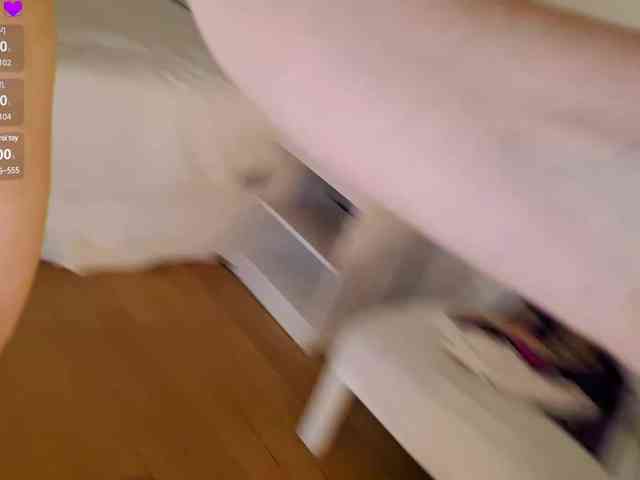Bella_Byers webcam