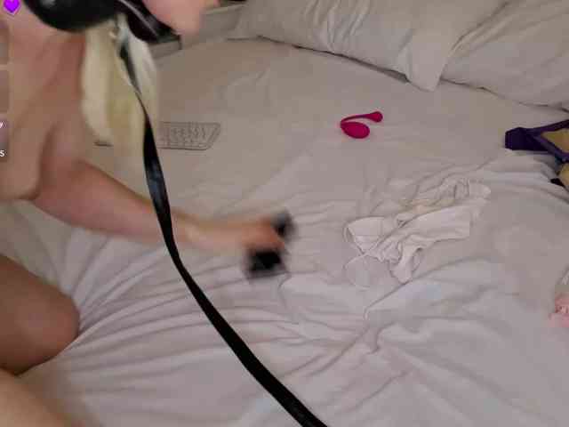 hot webcam Bella-J