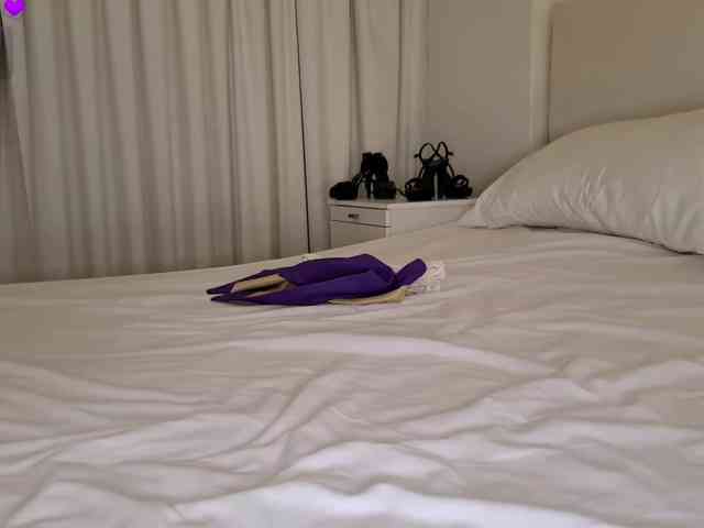 Bella_Byers webcam