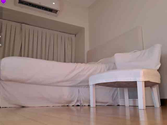 Bella_Byers webcam