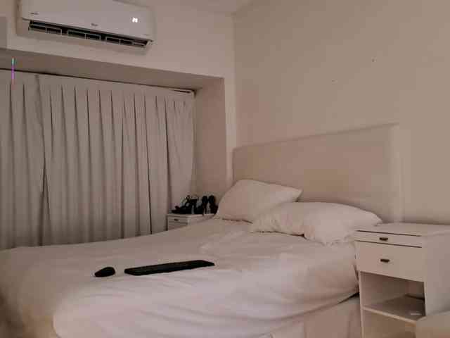 Bella_Byers webcam