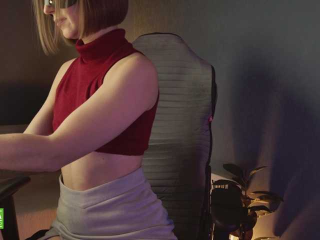 Jenniee's BongaCams show and profile