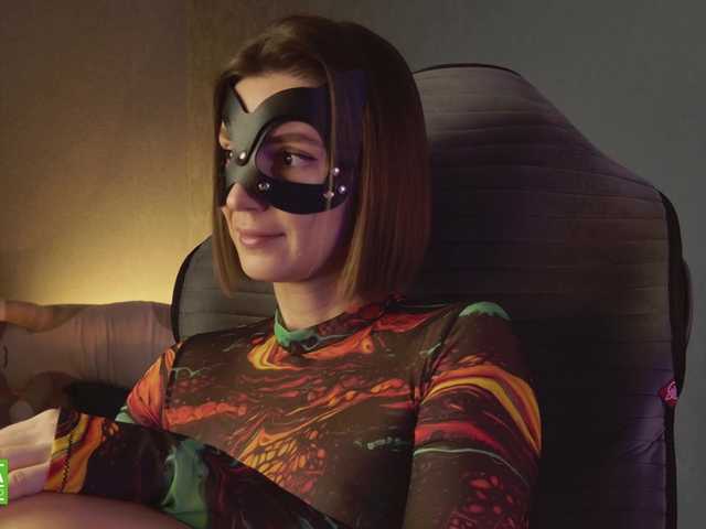 Jenniee's BongaCams show and profile