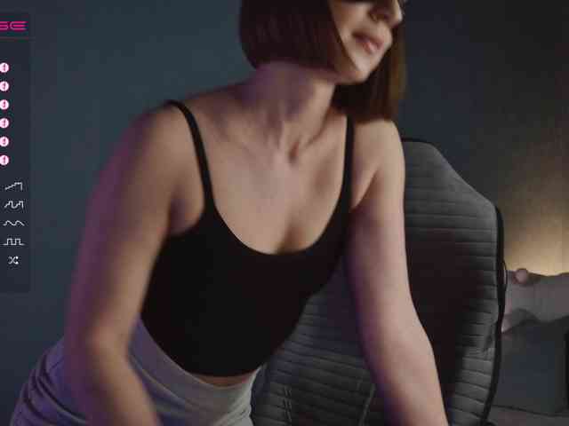 striptease chat Jenniee