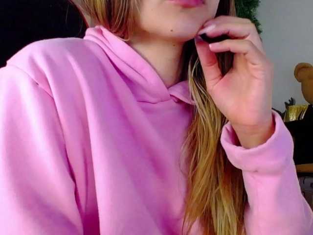 Rosmar7-'s BongaCams show and profile