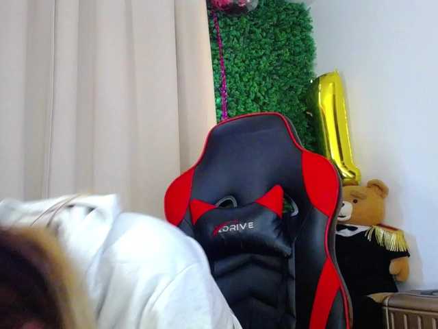 Rosmar7-'s BongaCams show and profile