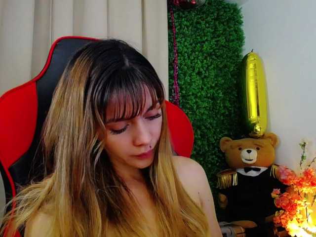 Rosmar7-'s BongaCams show and profile