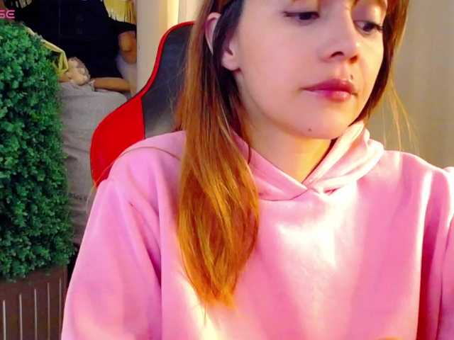 Rosmar7-'s BongaCams show and profile