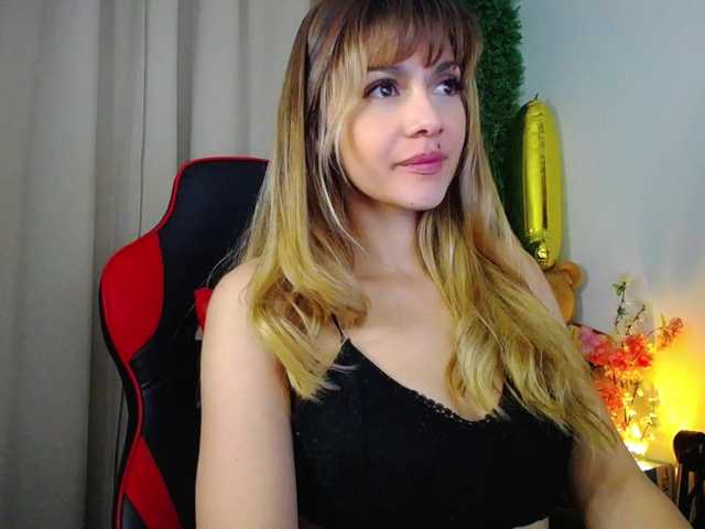 Rosmar7-'s BongaCams show and profile